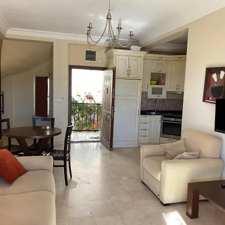 아파트 Apartvilla In Goldcity Tourism Complex 알란야